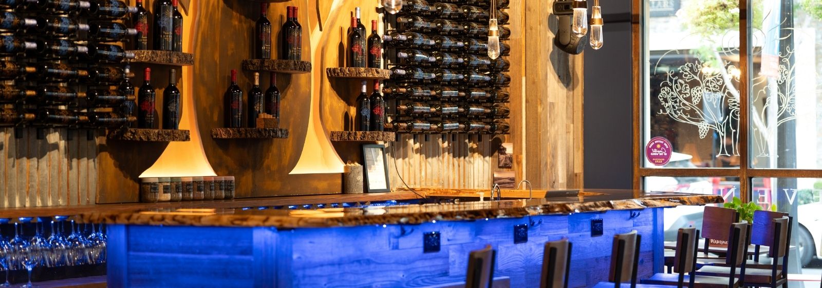 the-tasting-room-1600-x-562